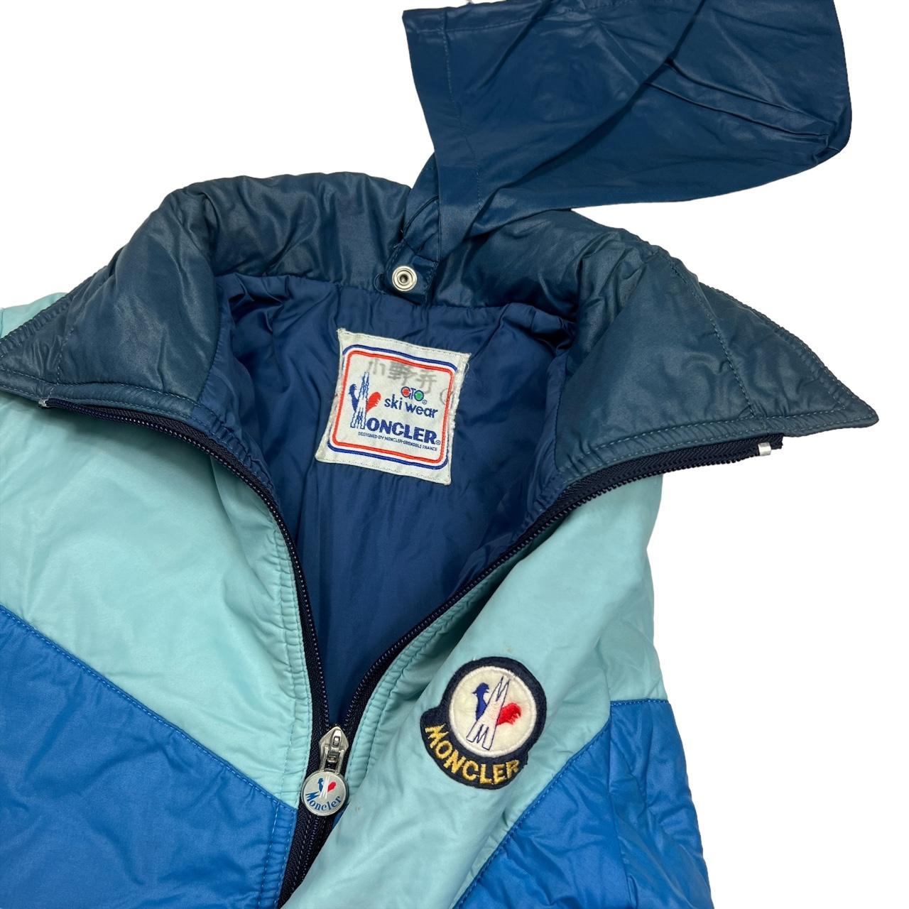 Moncler Packable Lightweight Blue Puffer Jacket / Coat