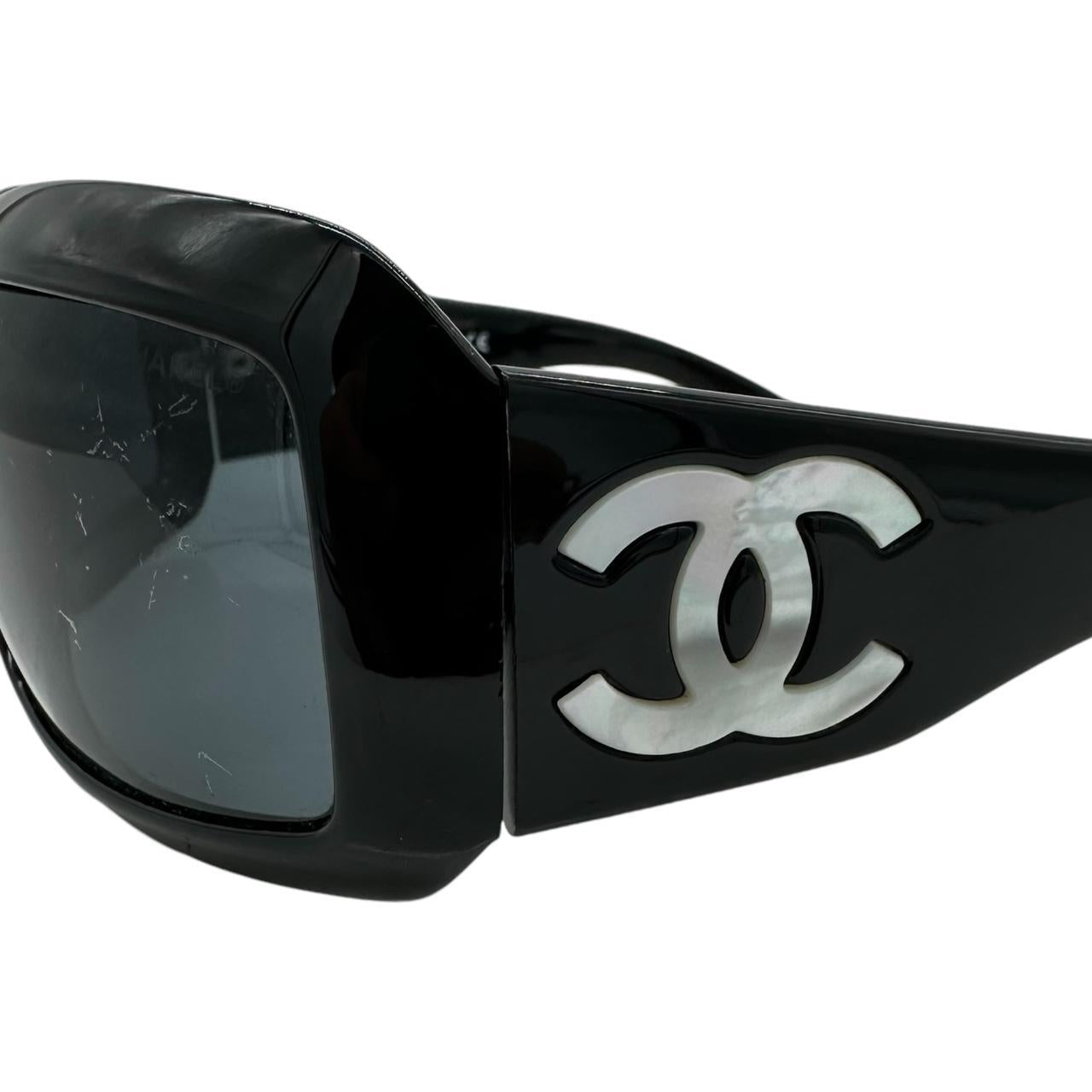 Chanel Mother of Pearl 5076 Black Oversized Sunglasses - Outfit Repeater