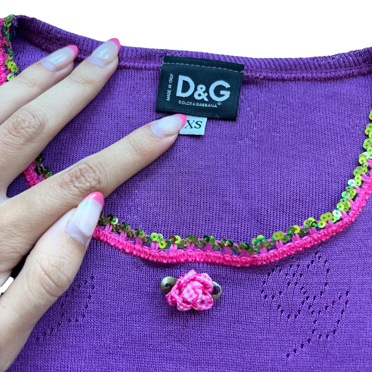 Dolce & Gabbana D&G Purple Flower Pointelle Knit T-Shirt with Green Sequin Collar