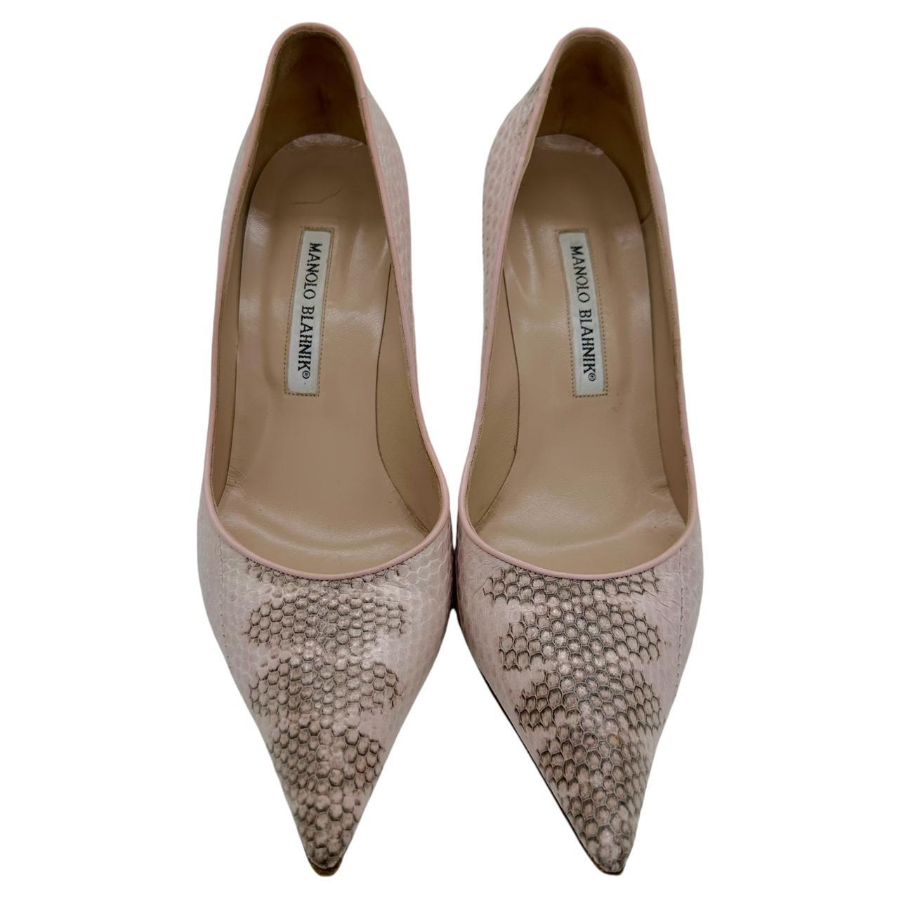 Manolo Blahnik Pink Snakeskin Pointed Toe Heels - Outfit Repeater