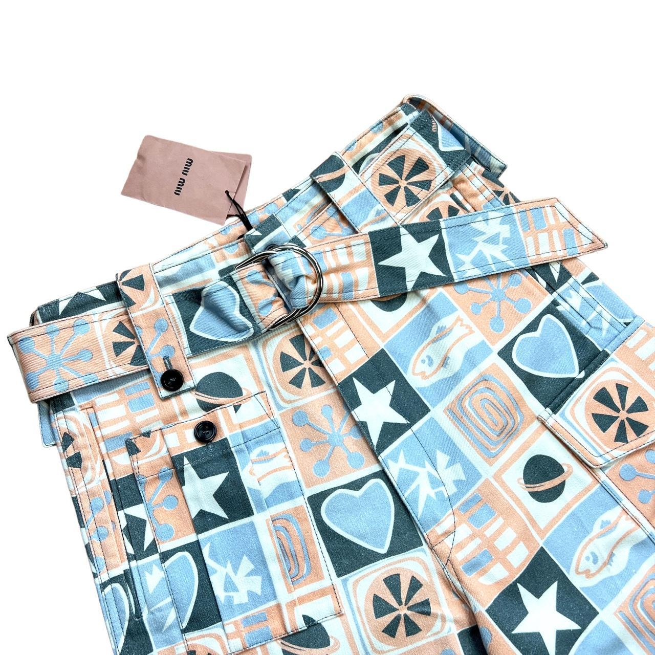 Miu Miu Resort 2017 Retro 50's/60's Inspired Printed Ultra Wide Leg High Waisted Jeans - Outfit Repeater