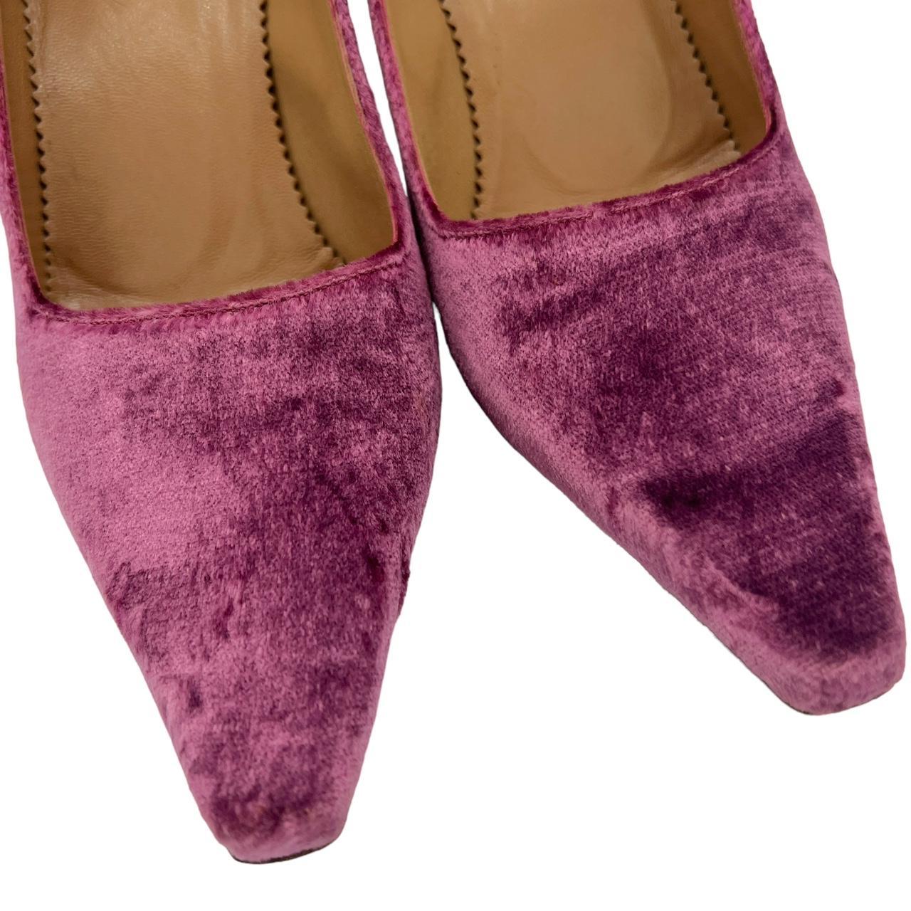 Gucci by Tom Ford Pink Velvet Pointed Toe Heels - Outfit Repeater