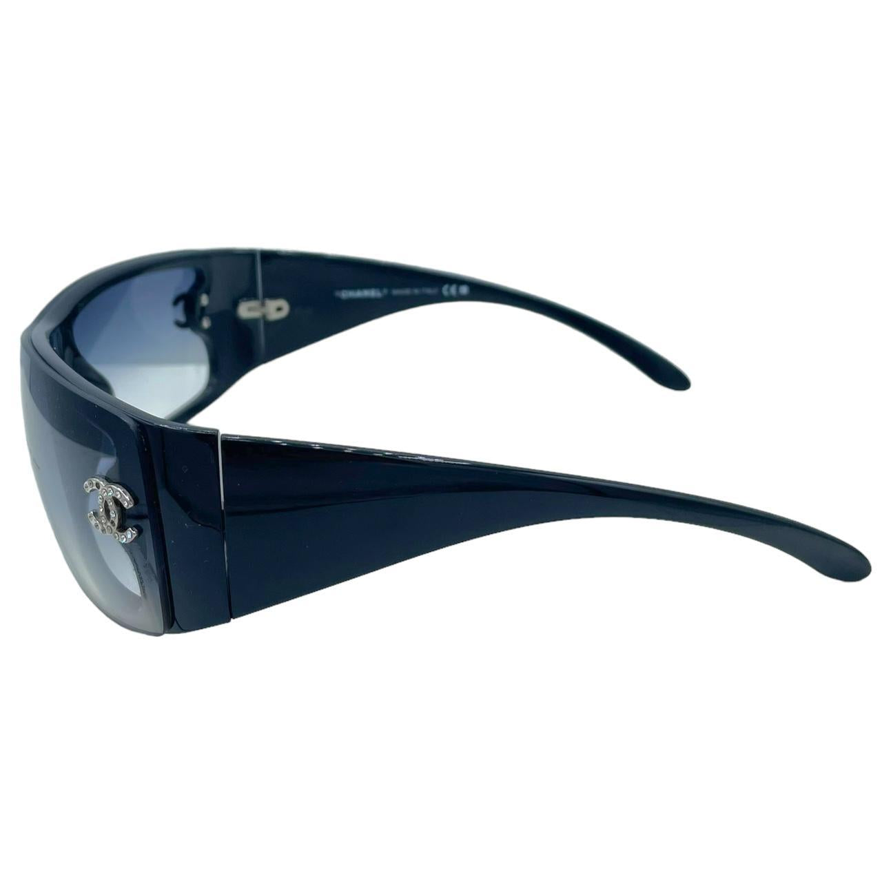 Chanel 5088 Gradient Sunglasses Black Crystal Logo