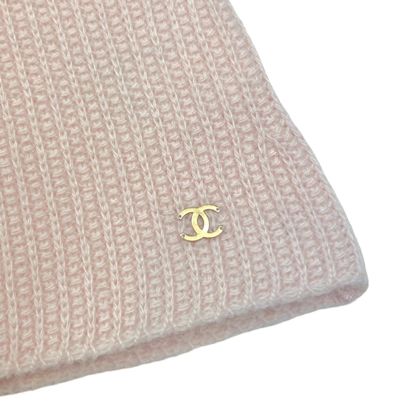 Chanel Autumn 2000 Baby Pink Cashmere Knit Tank / Vest Top - Outfit Repeater