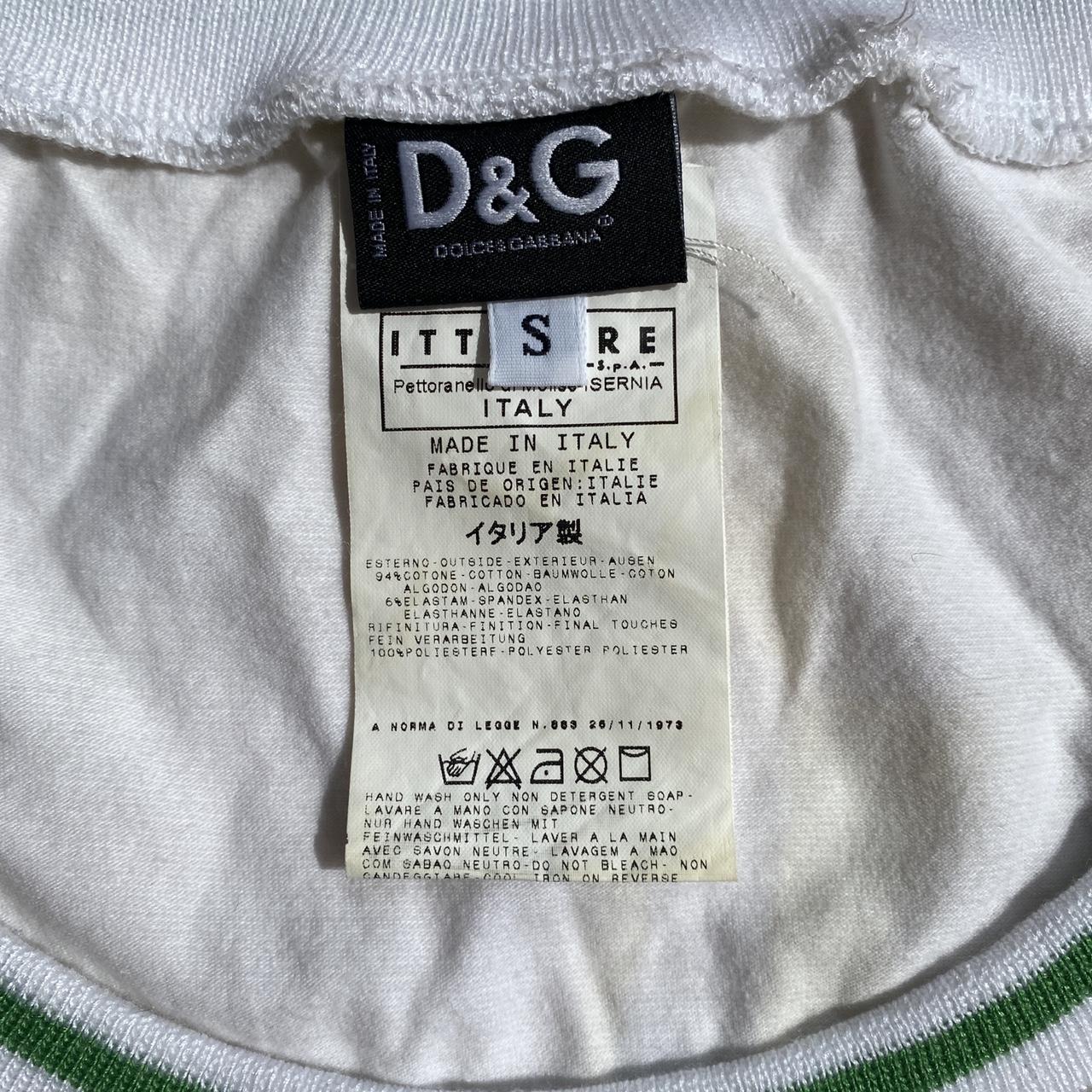 Dolce and Gabbana D&G White Pink Center Logo White T-Shirt - Outfit Repeater