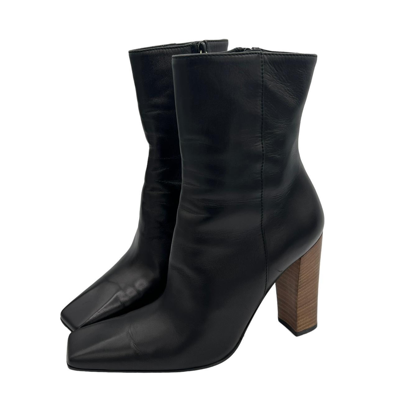 Gucci by Tom Ford Black Leather Mid Calf Boots / Booties