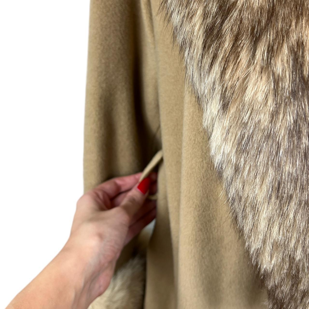 Chloé Fox Fur Trim Penny Lane Style Tan Trench Coat - Outfit Repeater