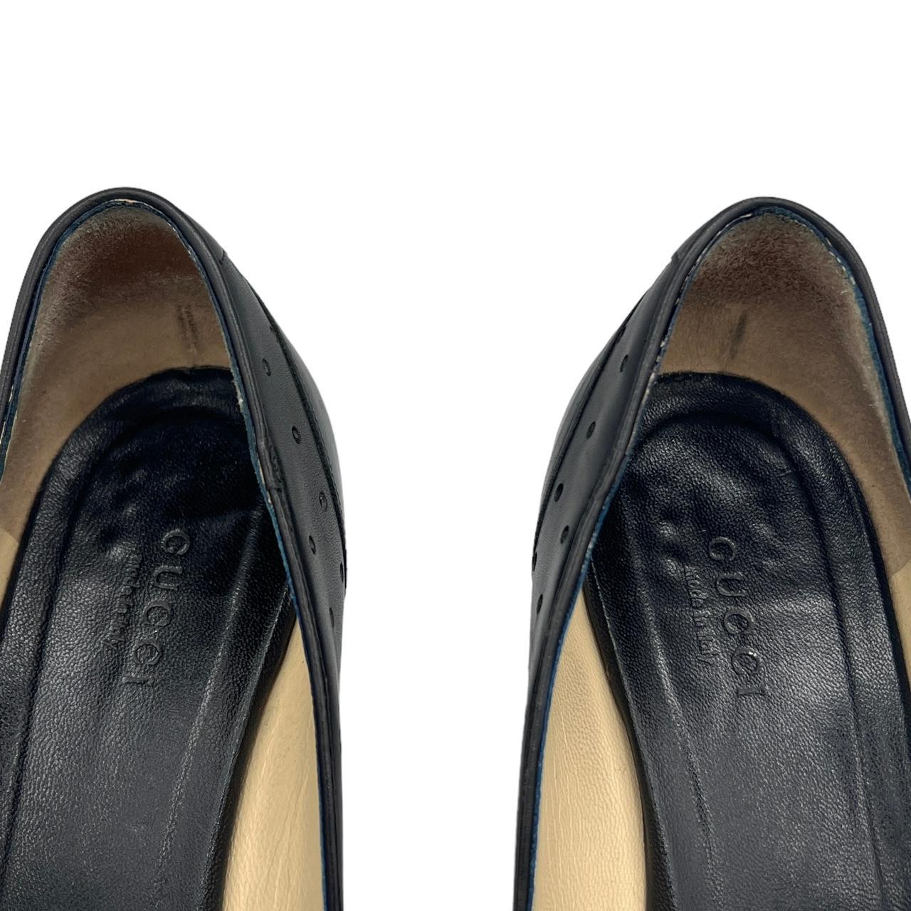 Gucci Black Pointed Toe Heels with GG Logo
