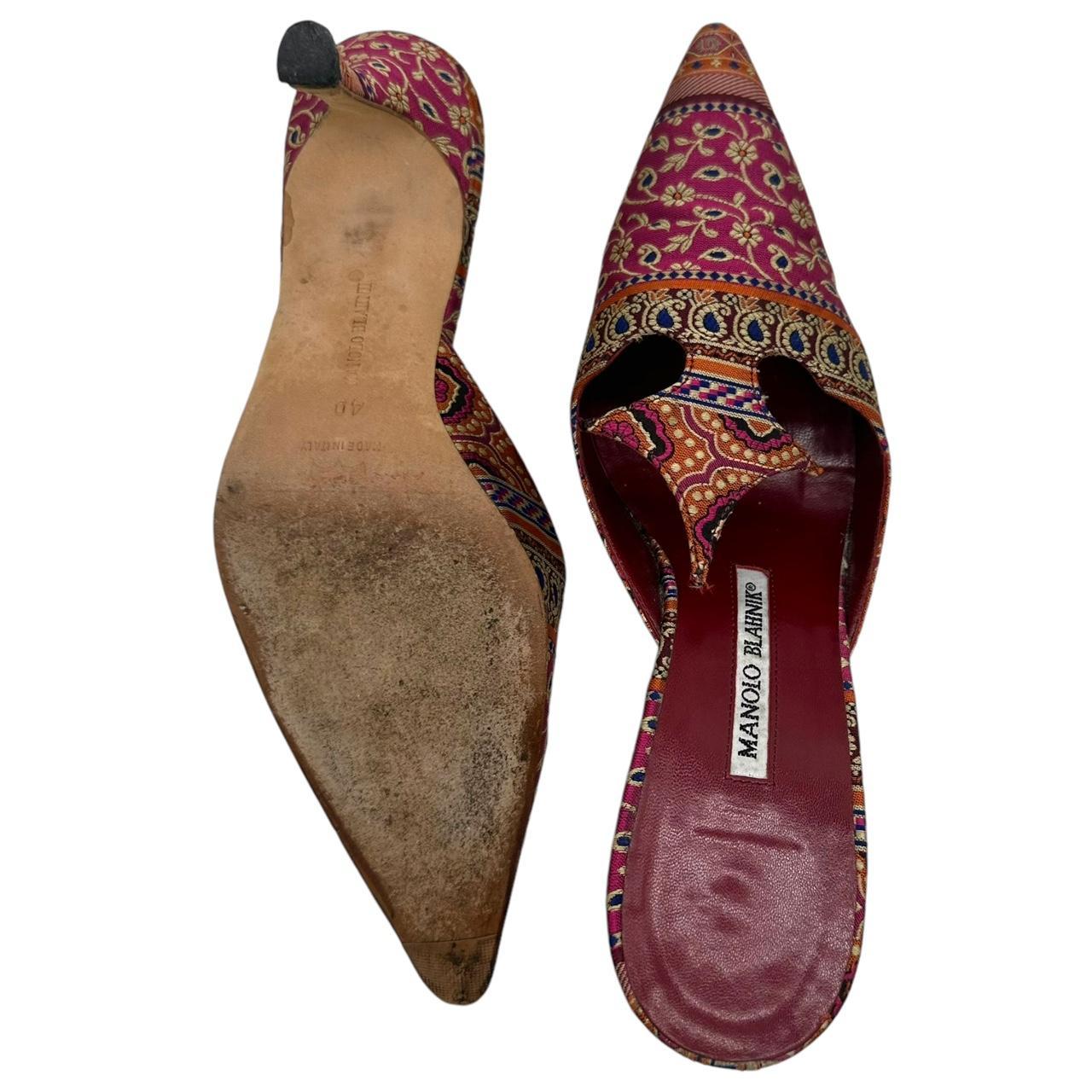 Manolo Blahnik Pink Silk Printed Mule Heels - Outfit Repeater
