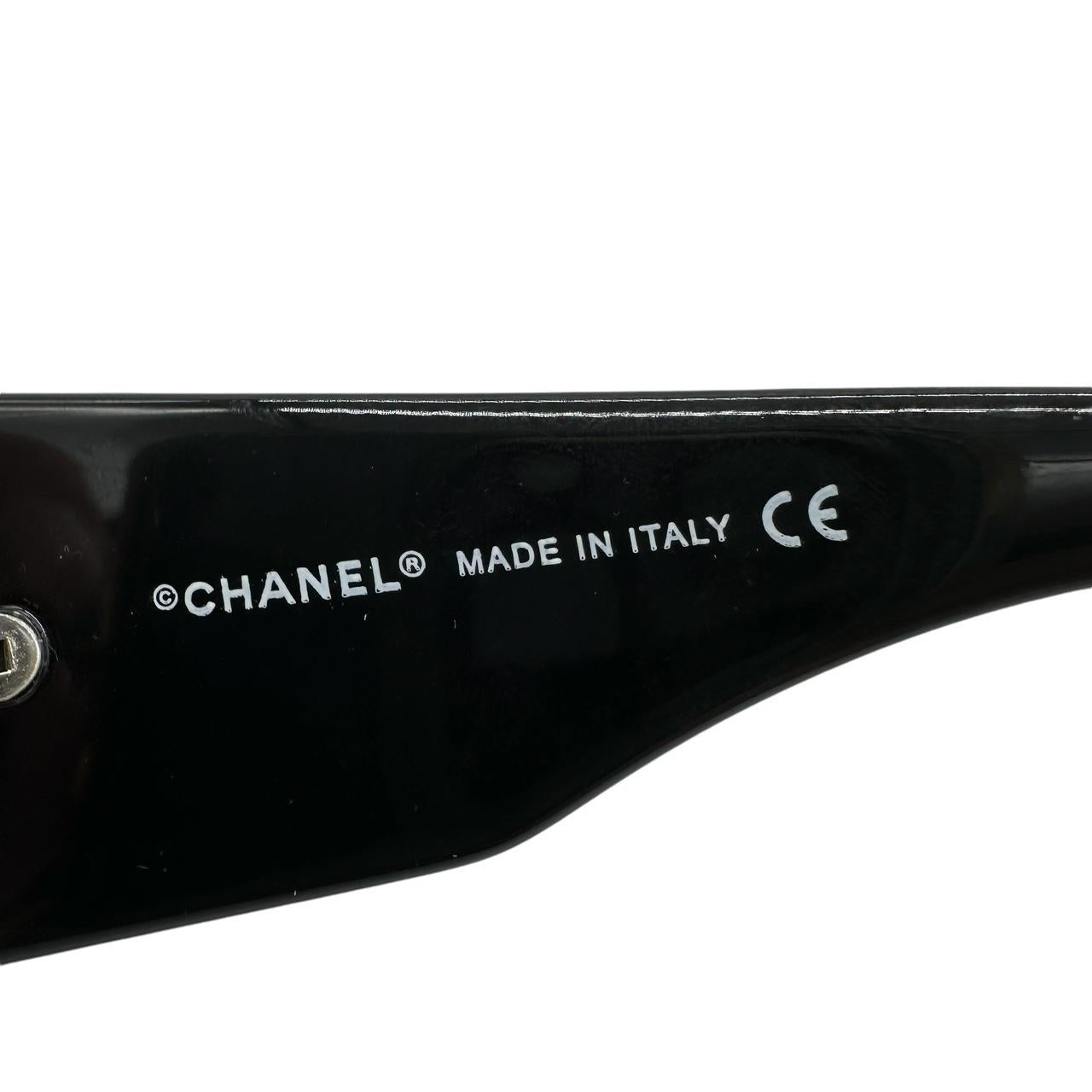 Chanel Mother of Pearl 5076 Black Oversized Sunglasses - Outfit Repeater