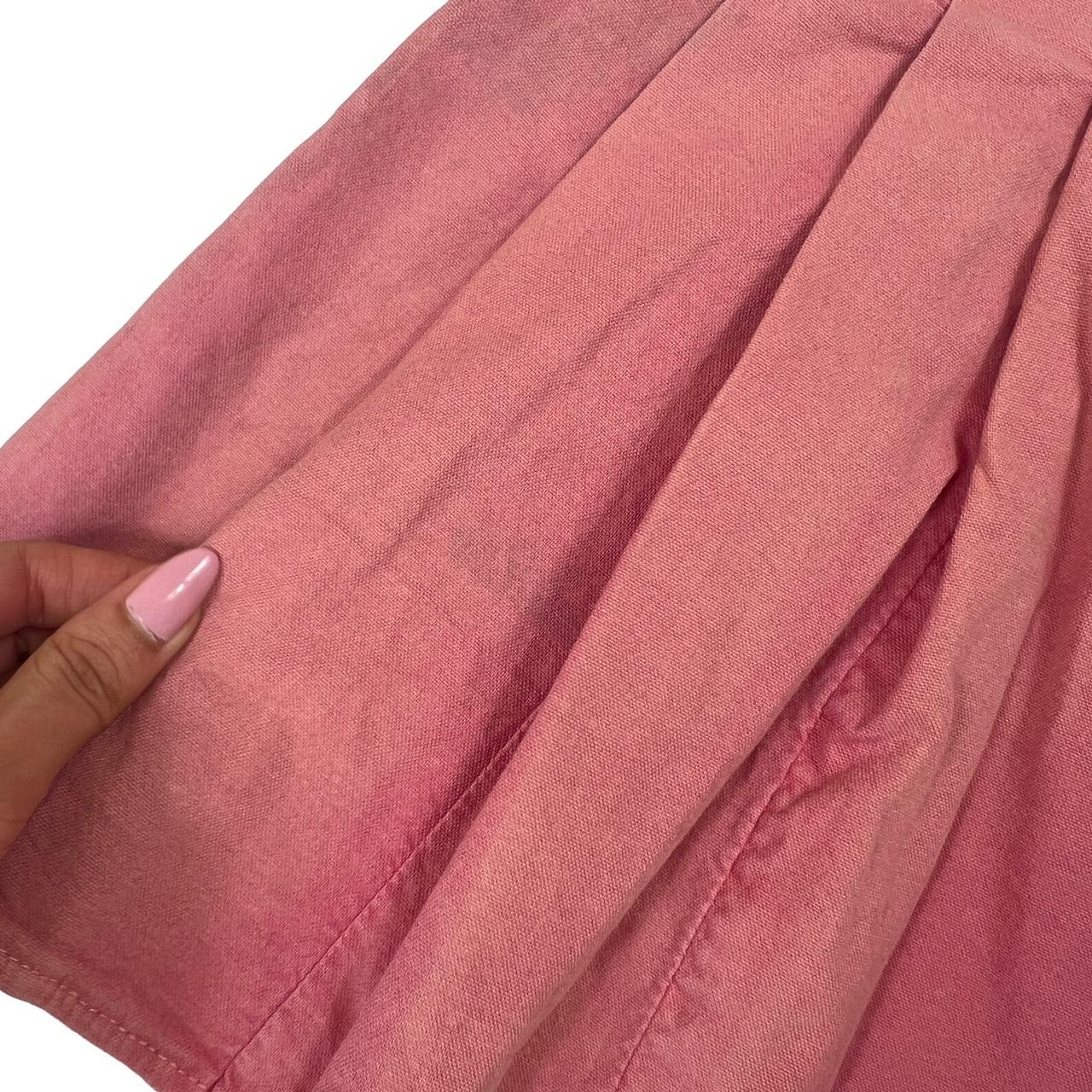 Dolce & Gabbana Pink Pleated Mini Skirt - Outfit Repeater