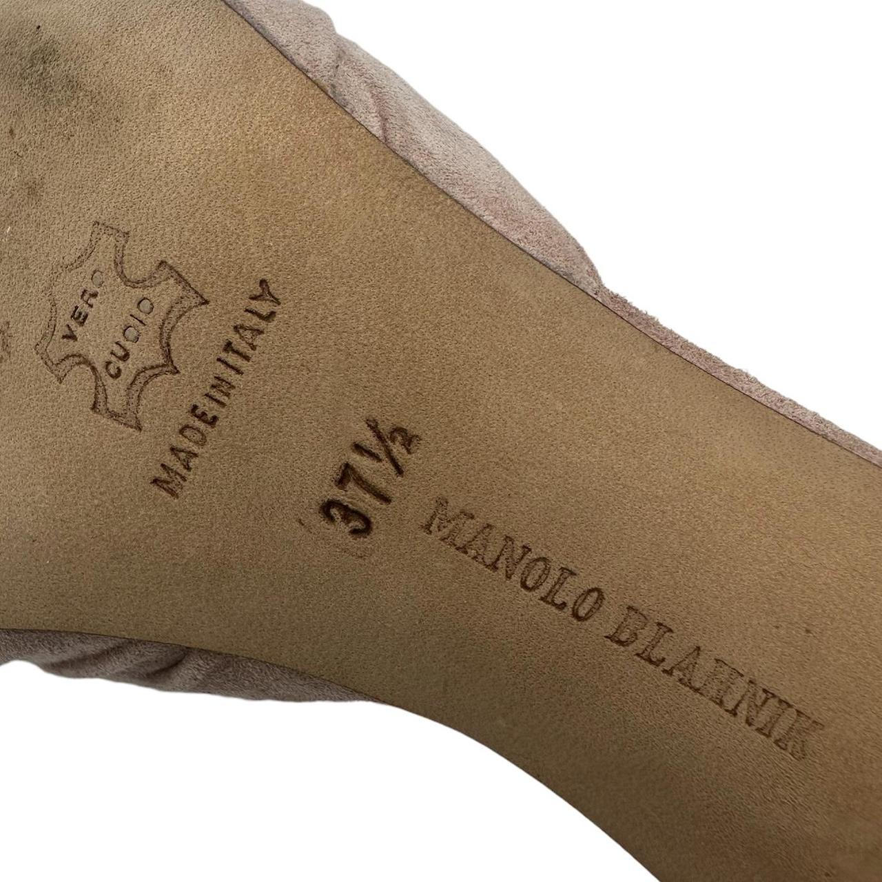 Manolo Blahnik Pink Suede D'Orsay Pointed Toe Heels