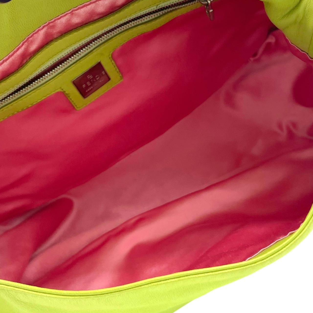 Fendi Mama Baguette Shoulder Bag Bright Green Leather