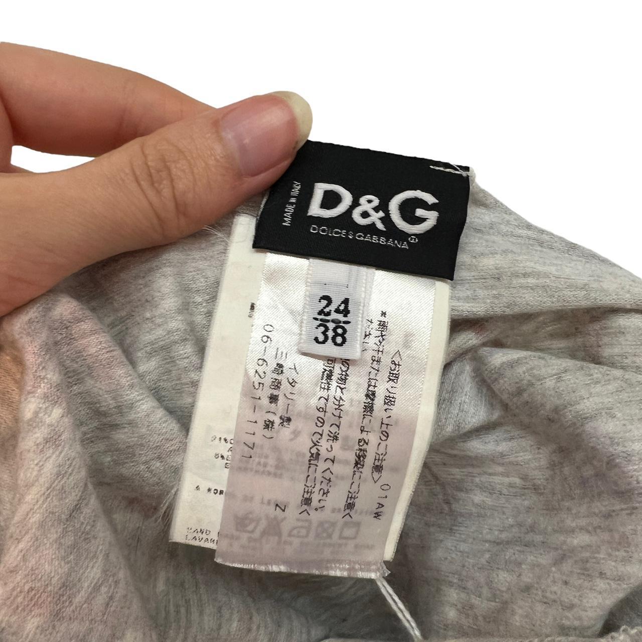 Dolce & Gabbana 'Best in Town' Flutter Sleeve Graphic T-Shirt - Outfit Repeater