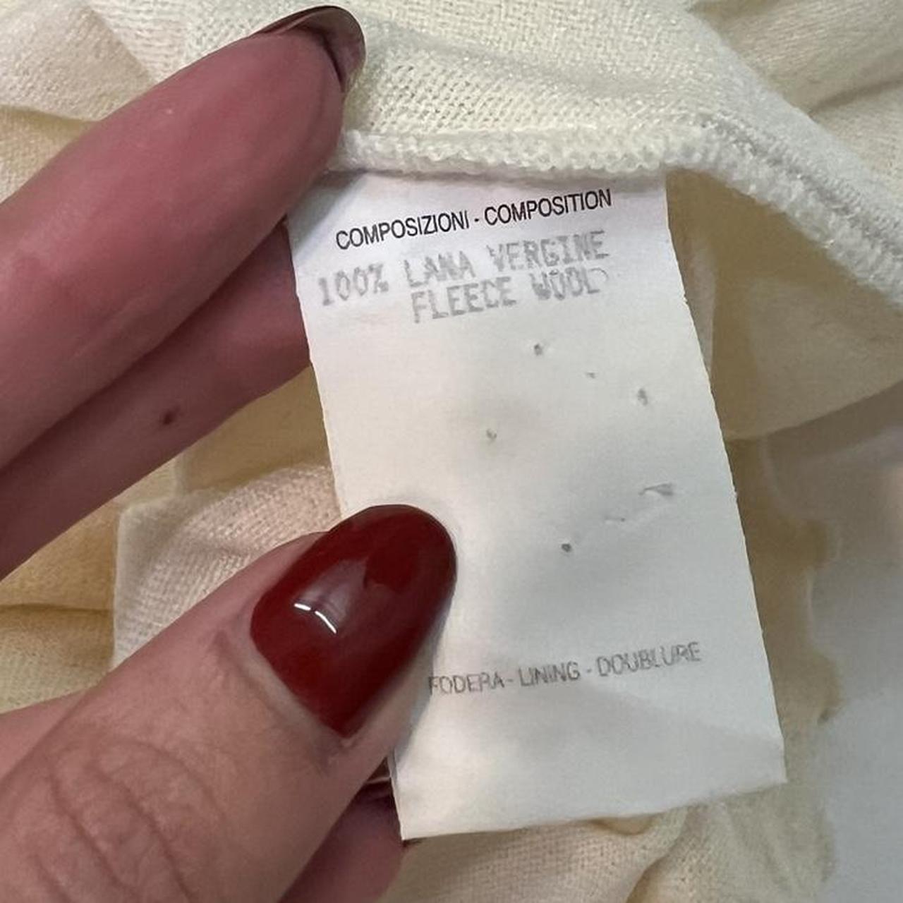 Gucci By Tom Ford 1999 Ivory Lettuce Edge Off The Shoulder Top - Outfit Repeater