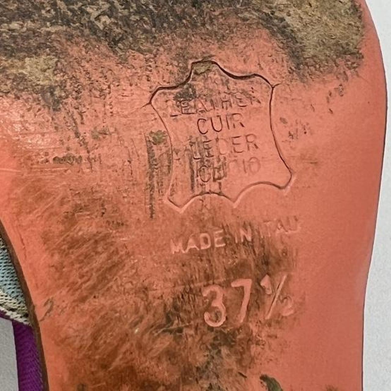 Fendi Printed Silk Pointed Toe Kitten Heels - Outfit Repeater